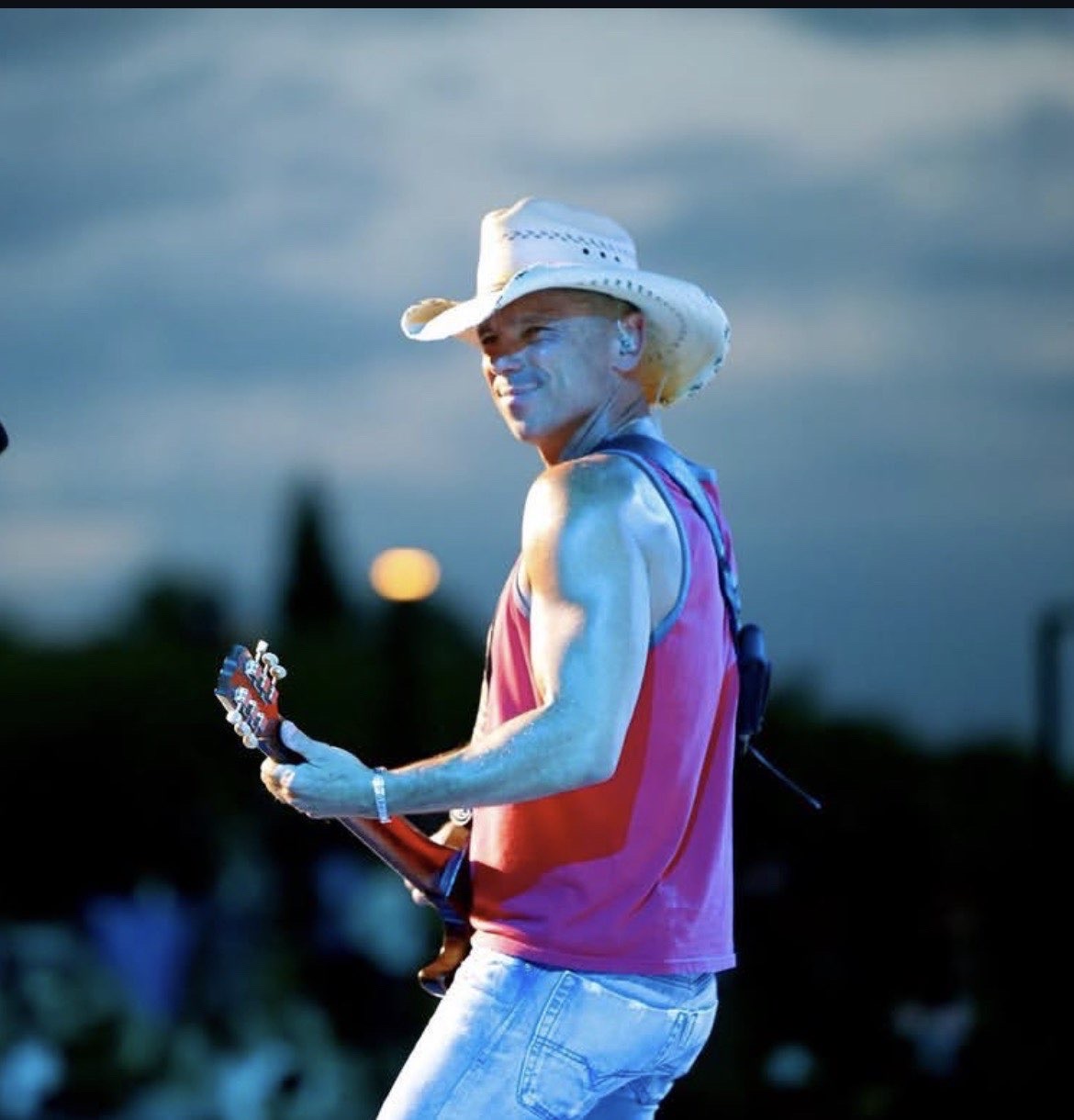 Kenny Chesney with acoustic guitar